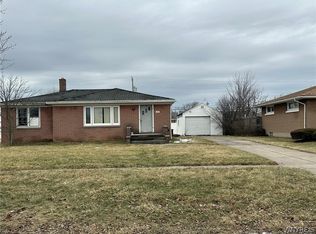 150 Carmen Rd, Amherst, NY 14226