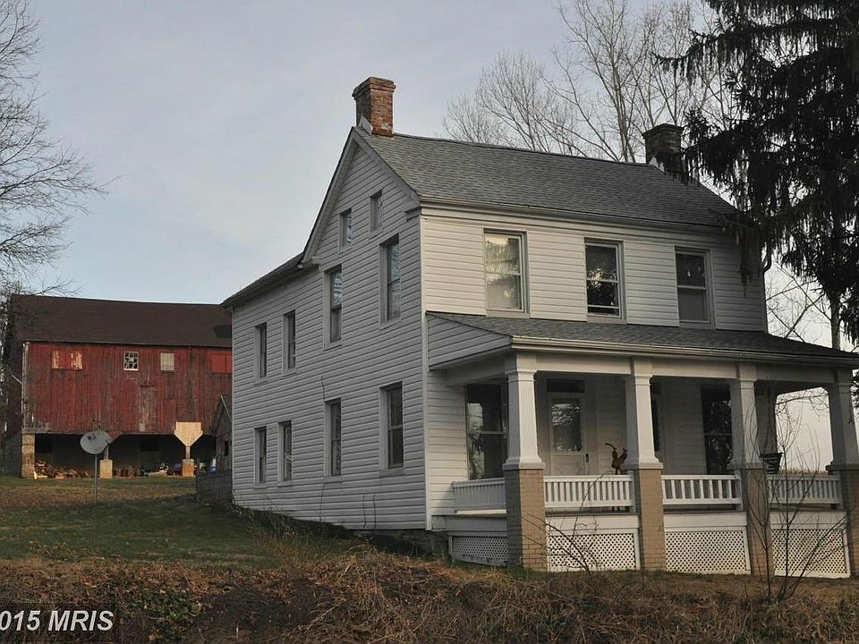 Exterior (Front)