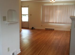 812 N Evans St, Bloomington, IL