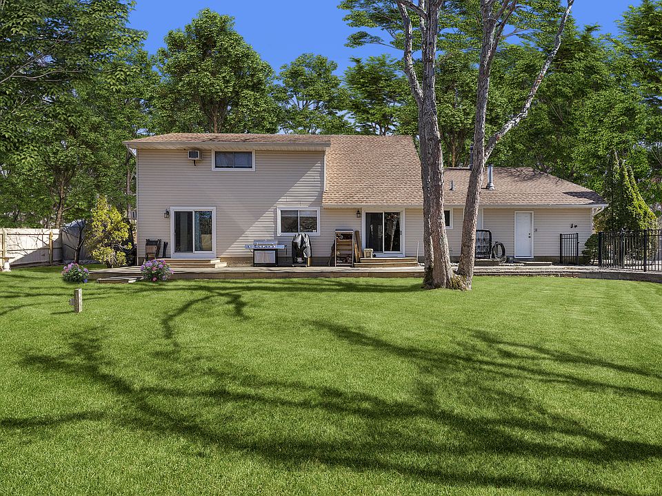 1st image of 18 Glenmore Dr