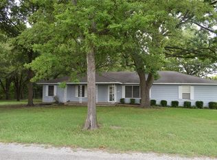 844 Willy Vester Rd, Van Alstyne, TX 75495