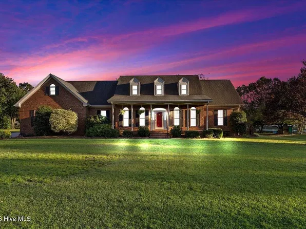 208 Lake Ridge Drive, Goldsboro, NC 27530