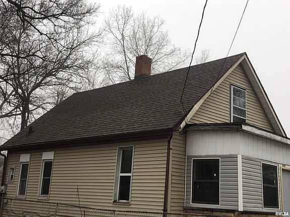 4th image of 131 S Steubenville St