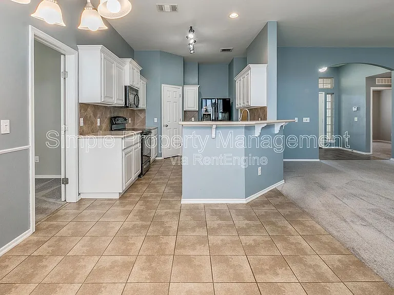 18020 Cerrado Cir — Photo 6