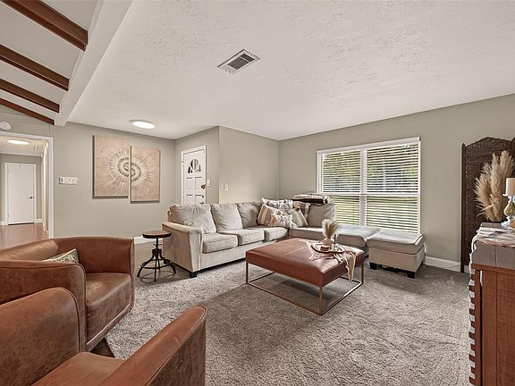 4th image of 17135 Spindle Oaks Dr
