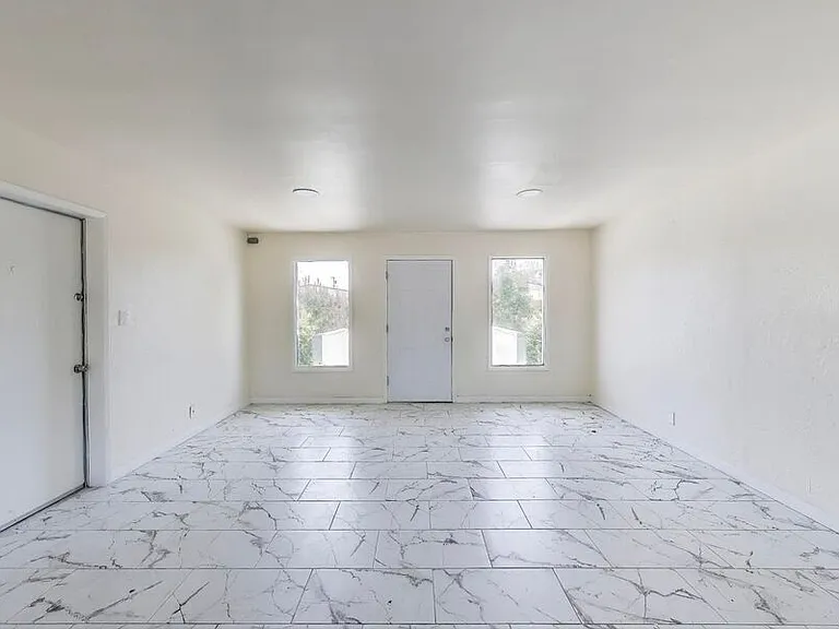 256 La Pala Drive — Photo 16