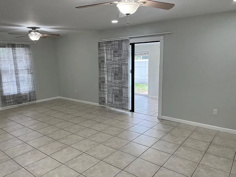 3802 W Hamilton Ave — Photo 19
