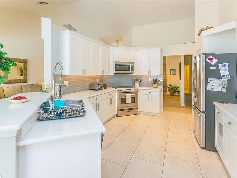 5077 Mabry Dr — Photo 8
