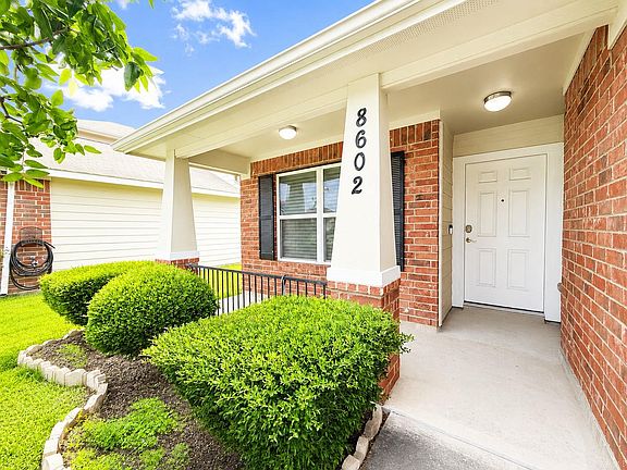 4th image of 8602 Gander Bayshore Ln