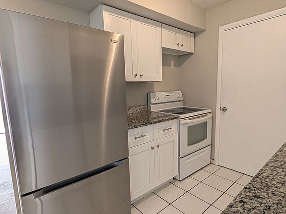 5th image of 2130 Forest Knoll Dr NE APT 111