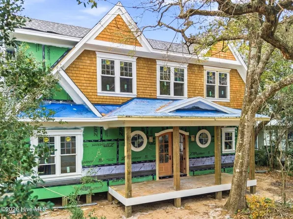 621 Chicamacomico Way, Bald Head Island, NC 28461