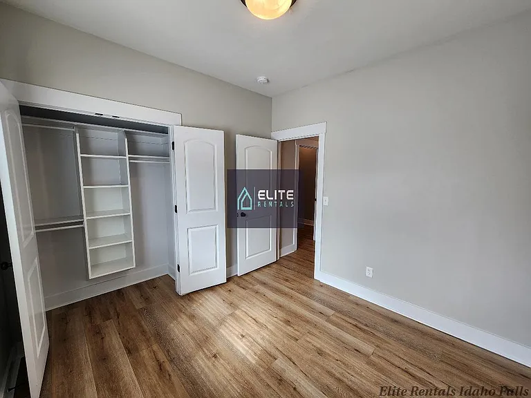 3700 Potomac Way — Photo 17