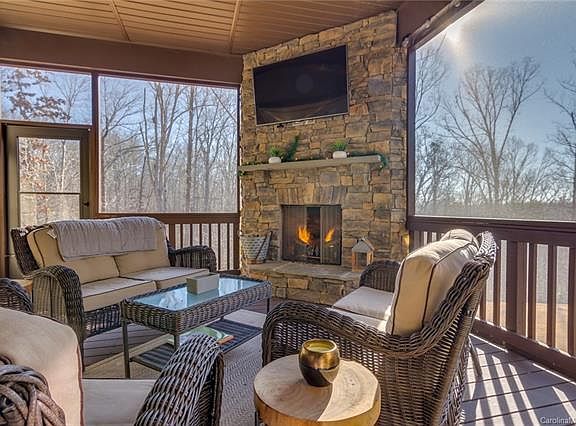 5th image of 2239 Brandybuck Ct