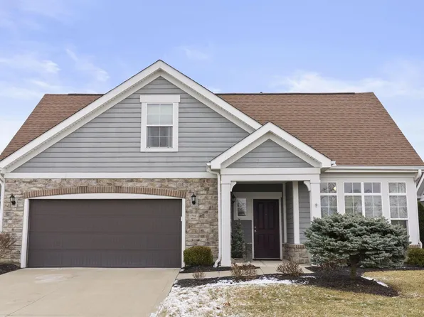 25 Whistling Way Dr, Lewis Center, OH 43035