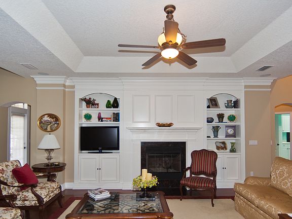 4th image of 1869 Forest Glen Way
