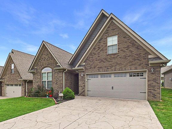 4th image of 204 Zion Cove Ln