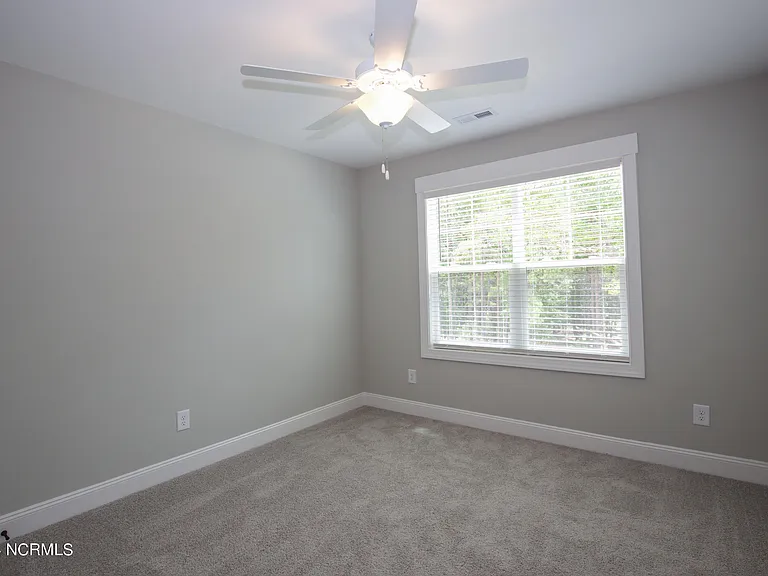 1021 Juniper Lake Rd — Photo 33