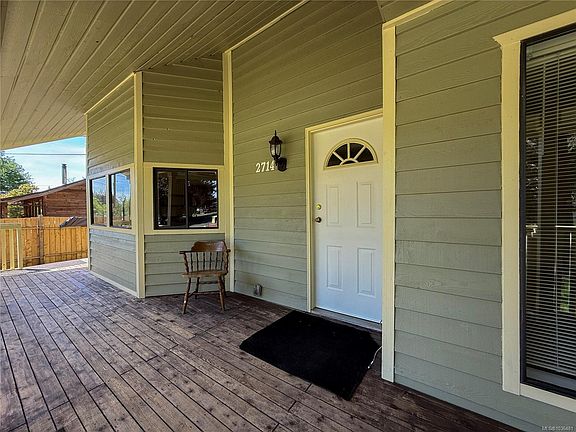 2nd image of 2714 Vallejo Rd