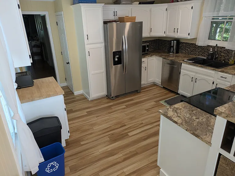 411 River Rd — Photo 25