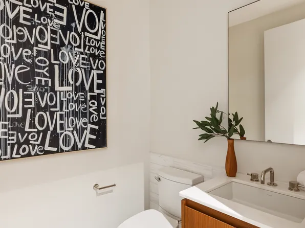 435 West 19th Street image 6 of 9