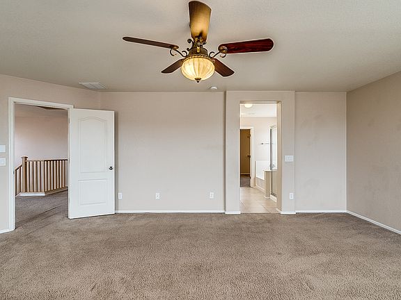 4th image of 2191 W Sunset Surprise Ct