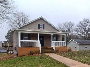 125 A St, Buda, IL 61314