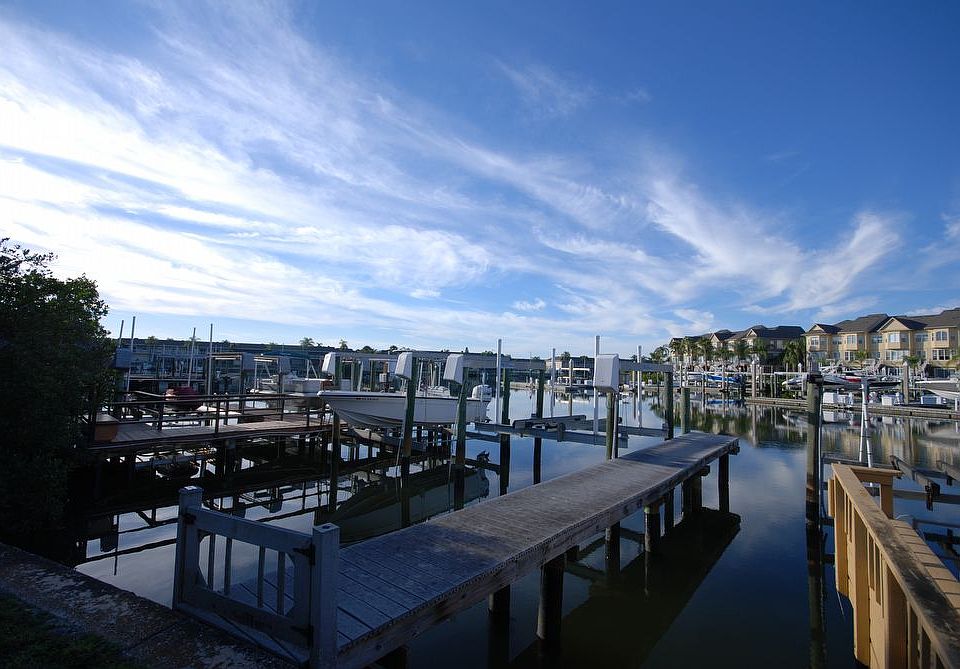 1st image of 8719 Cove Ct