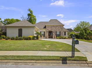 67 Grandview Cir, Brandon, MS 39047