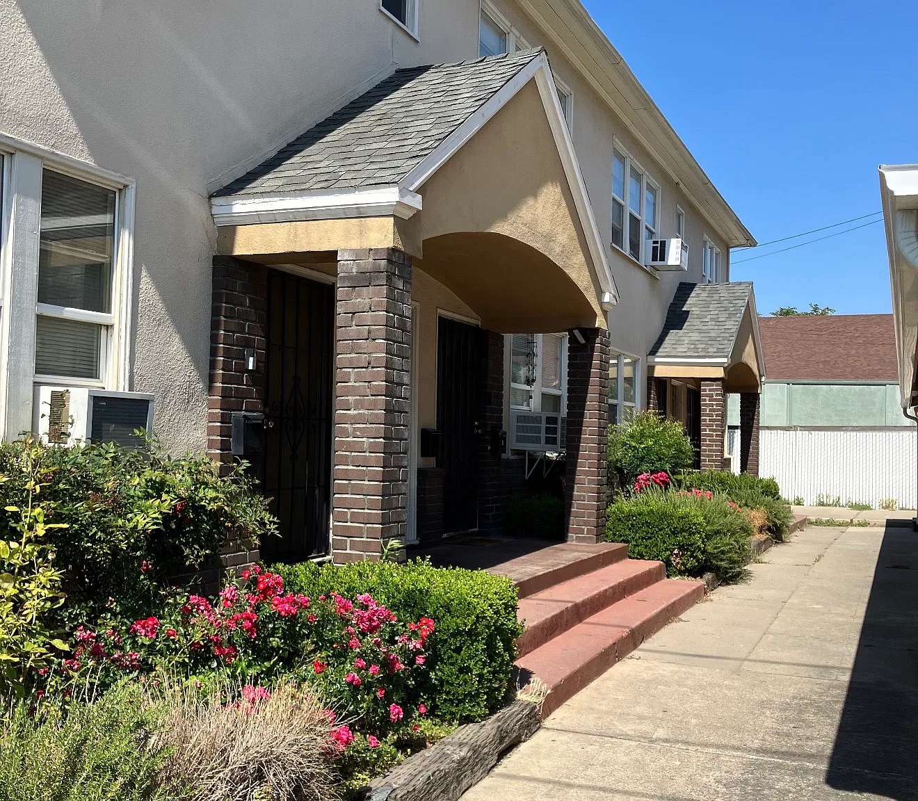 1 bed, $1,600 — Photo 1