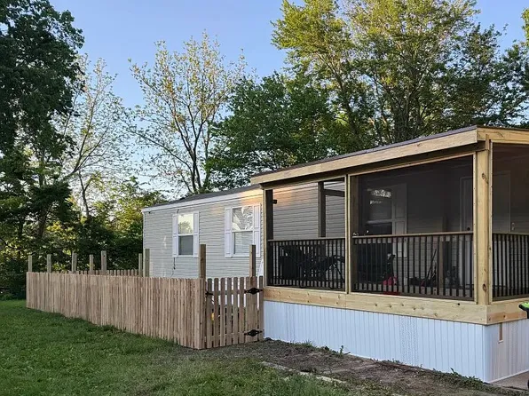 3 Birch St, Belton, MO 64012