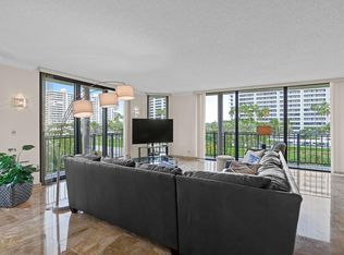 1401 S Ocean Blvd APT 410, Boca Raton, FL 33432