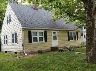 1929 N Rockton Ave, Rockford, IL 61103