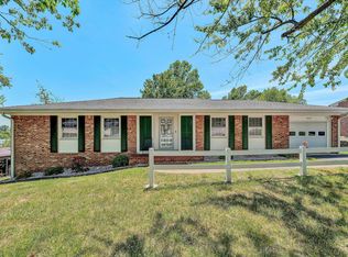 4940 N Lake Dr, Roanoke, VA 24019