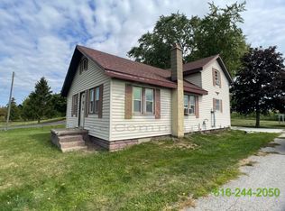 16140 8th Ave, Marne, MI 49435
