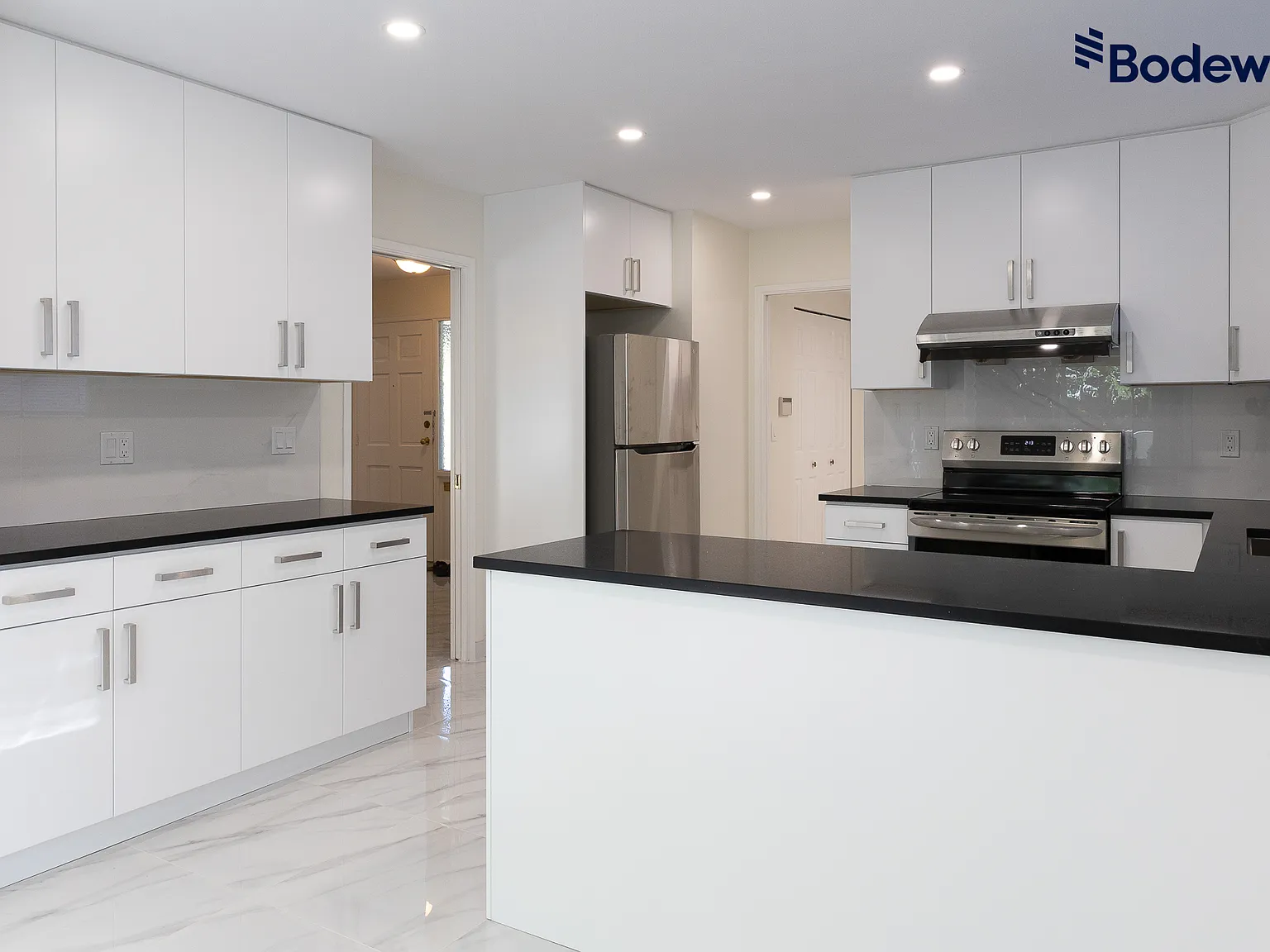 Full House | Bermon Place — Photo 2