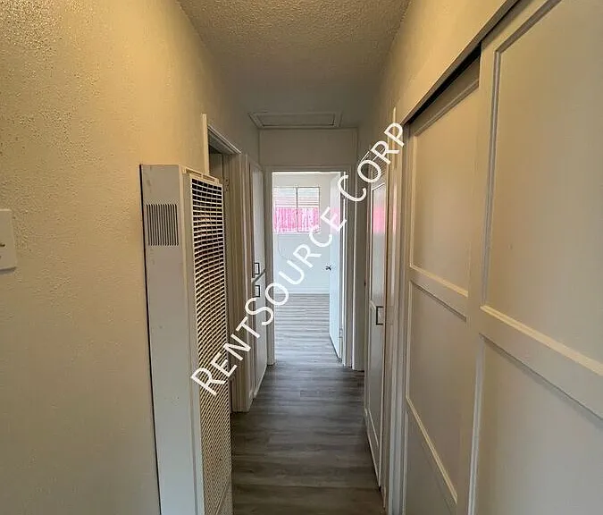 650 S Muriel Dr — Photo 12