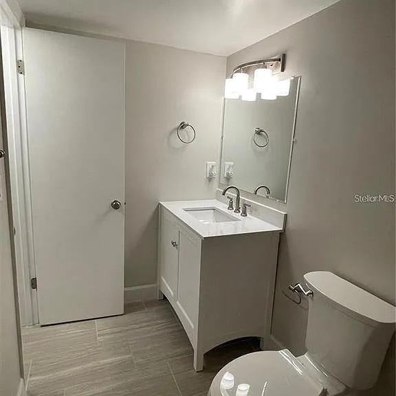 586 Orange Dr #118 — Photo 17