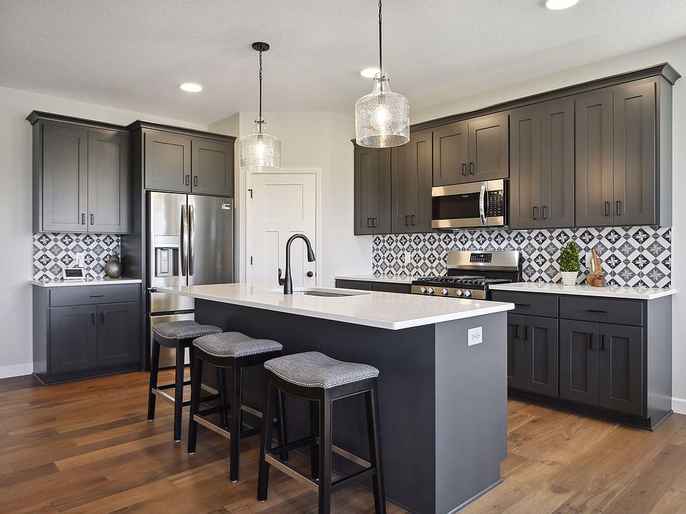 17941 Gresford Ln, Lakeville, MN 55044 MLS 6373862 Zillow