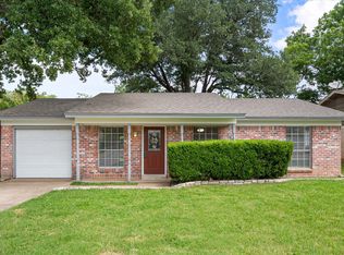 2921 David Ln, Arlington, TX 76013