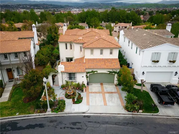 26808 Fairlain Dr, Valencia, CA 91355