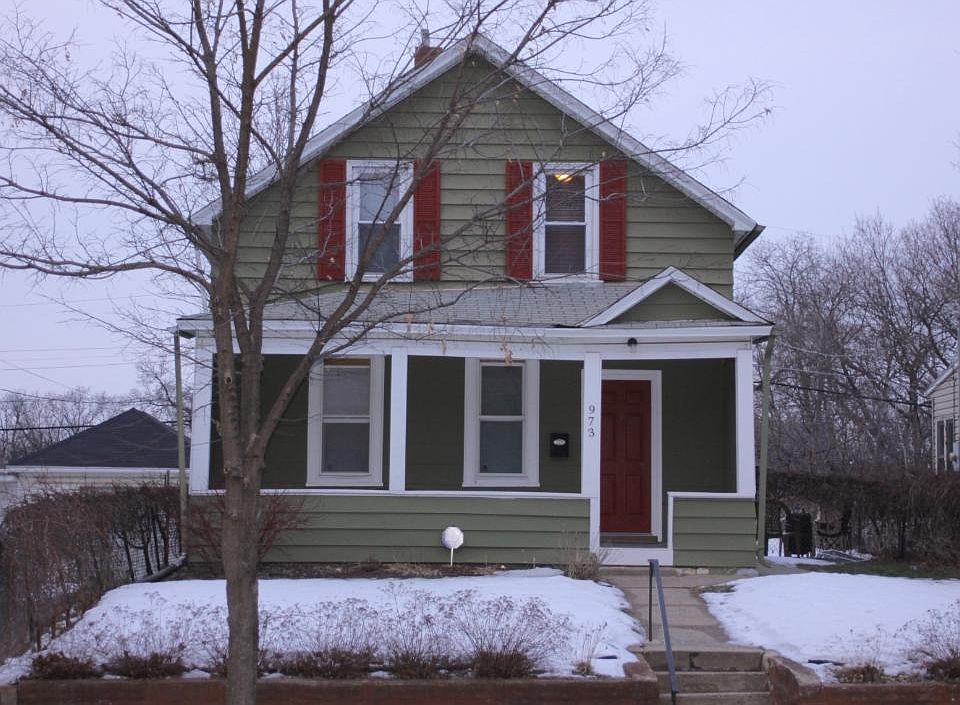 1st image of 973 Margaret St