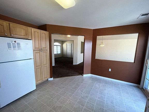 3rd image of 1151 E Townline ROAD #205