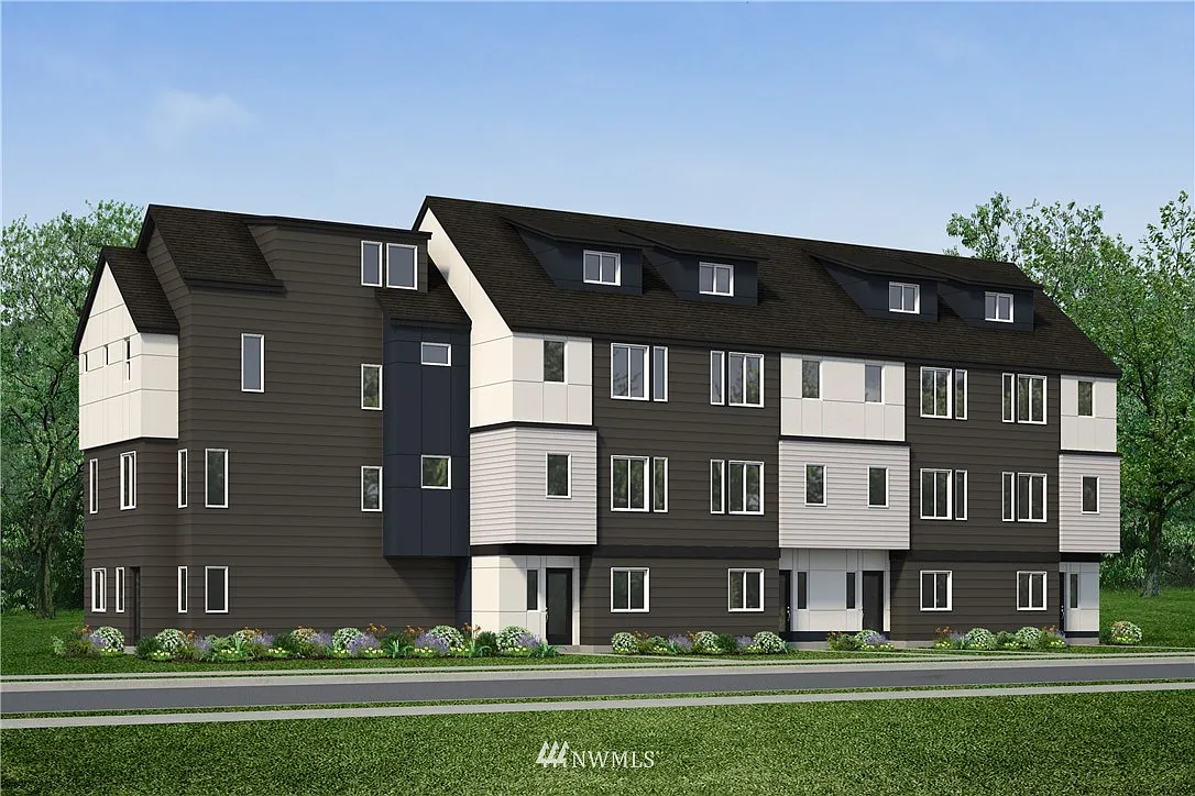 18512 Meridian Avenue N #C photo 1