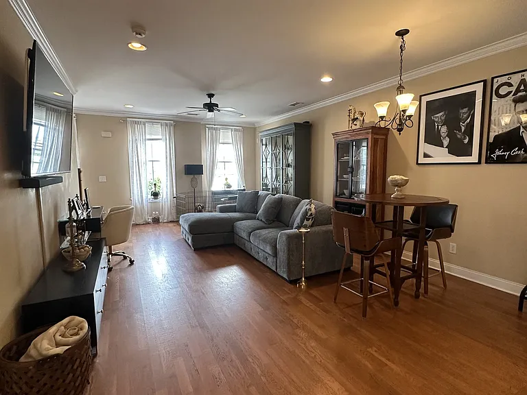 2114 Acklen Ave #305 — Photo 11