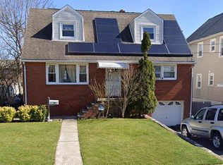 91 Laurel St, Ridgefield Park, NJ 07660