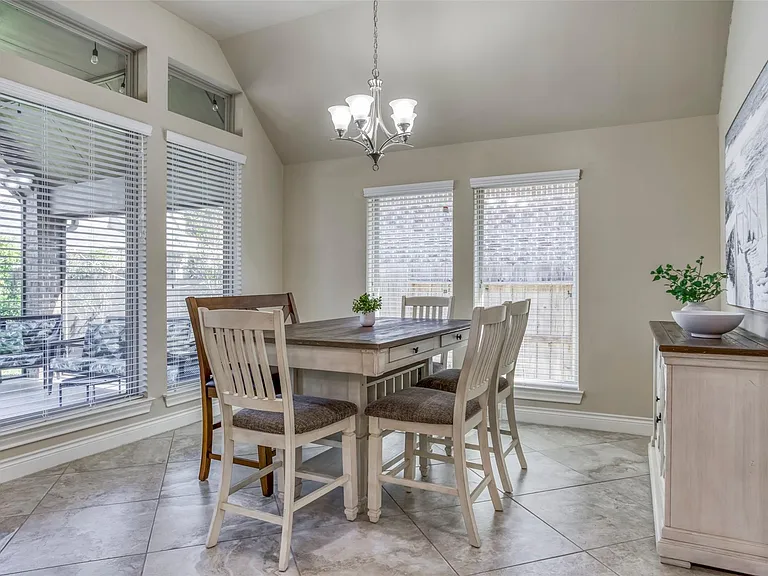 29114 Davenport Dr — Photo 14