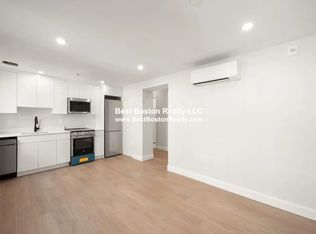 4 Hull St #11, Boston, MA 02113