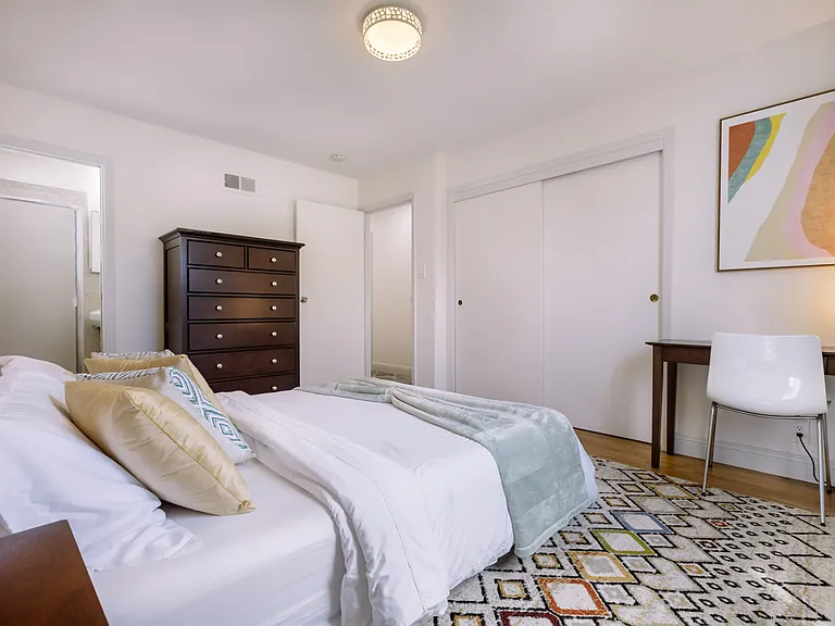 234 Del Prado Dr — Photo 10