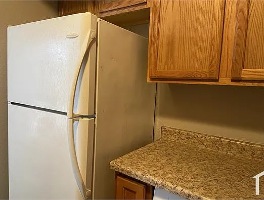 2693 E Oakleaf Dr — Photo 12