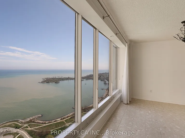 2045 Lake Shore Blvd W #3701 — Photo 8